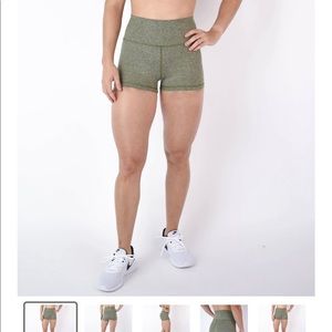 Fleo Moss Stone True High Original size small